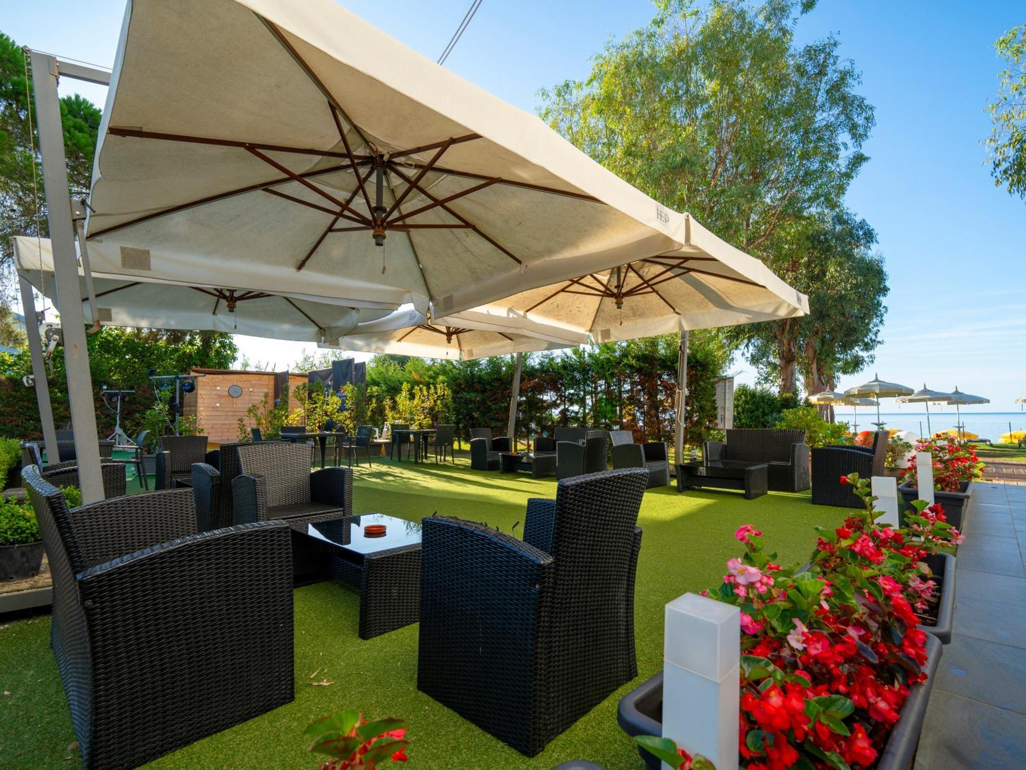 Hotel Eden Park Cilento Ispani エクステリア 写真