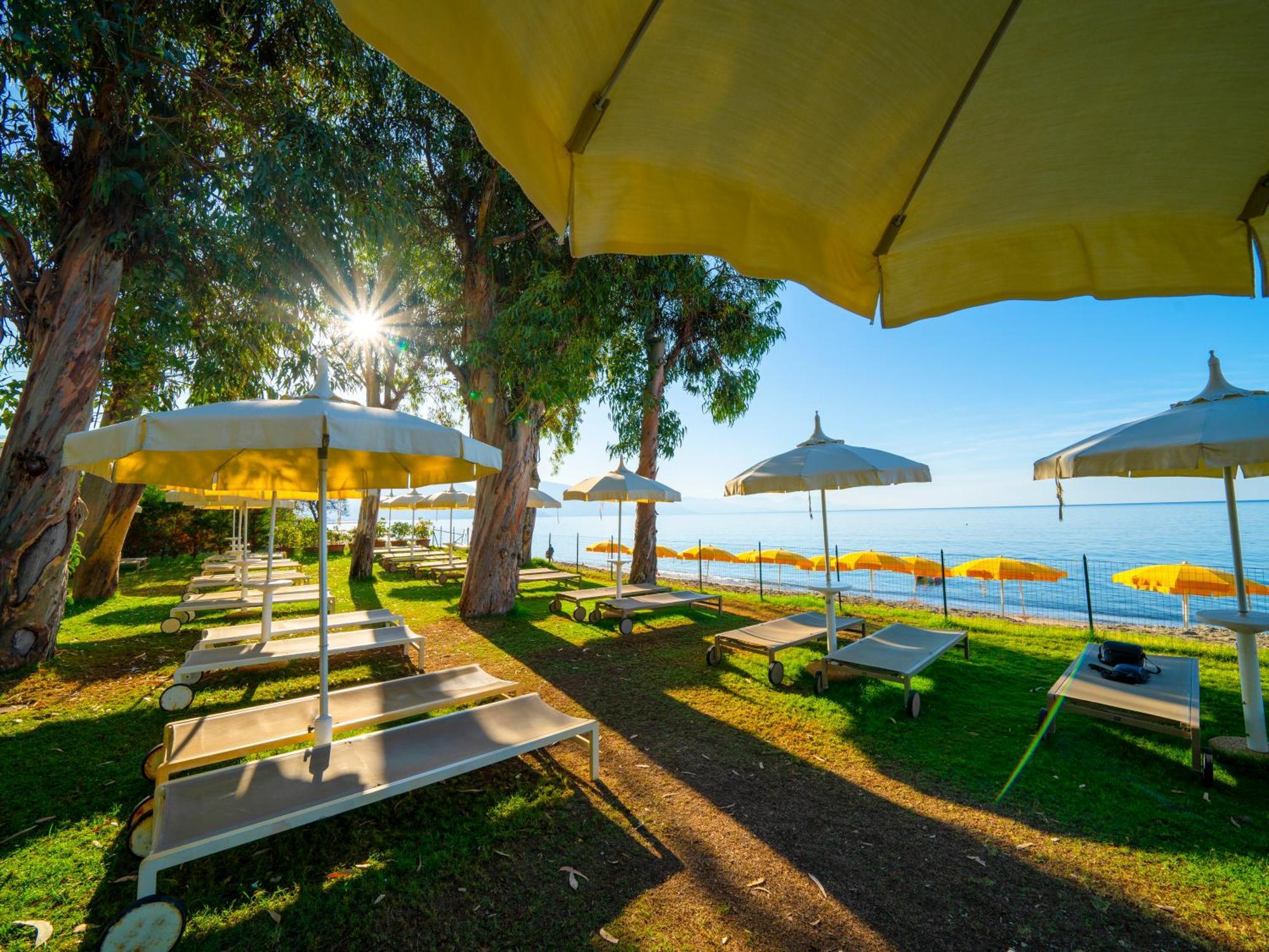 Hotel Eden Park Cilento Ispani エクステリア 写真